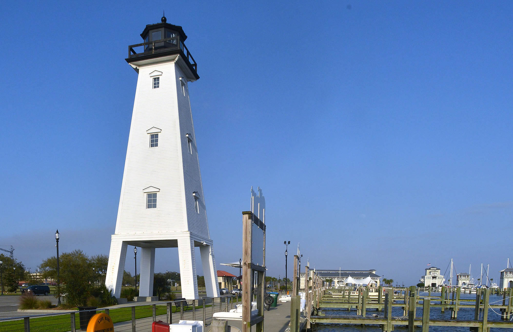 gulfport office 8